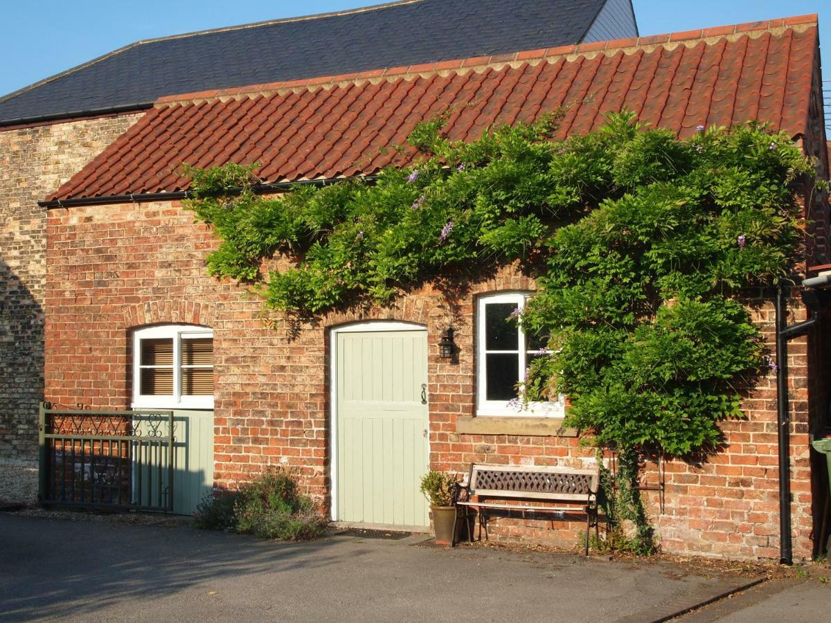 The Stables At Owlett Hall Crowle  Buitenkant foto